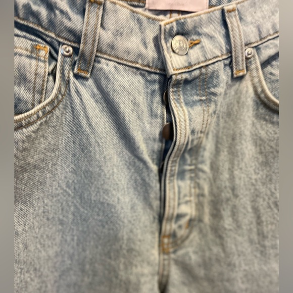 Revise button fly blue jeans - Picture 2 of 11